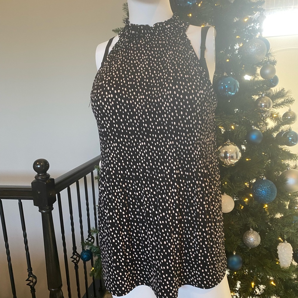 Adrianna Papell Black and White Halter Top